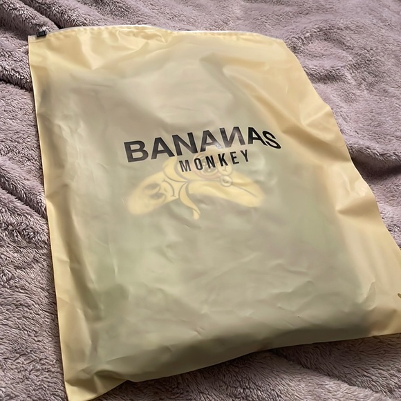 Bananas Monkey LAID BACK KIDS HOODIE - Picture 7 of 8